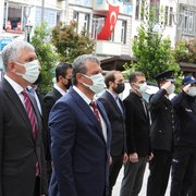 Of’ta buruk 19 Mayıs coşkusu