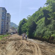 İrfanlı Caddesi yepyeni bir görünüme kavuşuyor