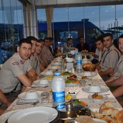 Başkan Sarıalioğlu, askerle iftarda buluştu