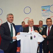 Voleybolda şampiyon Of Devlet Hastanesi oldu