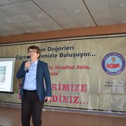 Oflu Rektör Yardımcısı Durukanoğlu Feyiz’den Oflu öğrencilere ağız tadında konferans