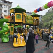 Yenilenen Özgecan Aslan Çocuk Oyun Parkı Törenle Açıldı