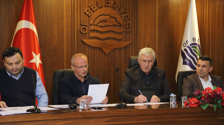 Of Belediyesi'nde 2024 yılının son meclis toplantısı gerçekleşti