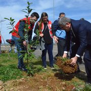 Orman Haftasında Her Öğrenciye Bir Fidan