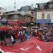 Yağmura rağmen Cumhuriyet’i coşkuyla kutladılar