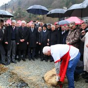 Başkan Sarıalioğlu, Of-Taşhan Çarşısı Of'un ekonomisine ciddi katkı sağlayacak